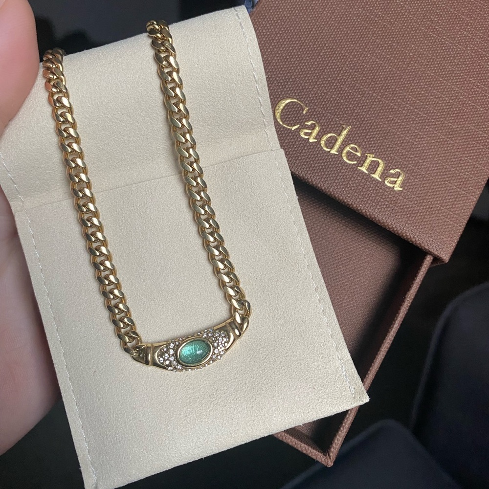 Women’s Necklace